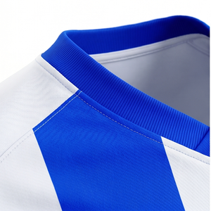 Camiseta de Fútbol Sublimada con Degradado Blanco y Azul |   Corto |   Cuello en V |   Nombre del Insignia Personalizado |   100% Poliéster |   Venta al por mayor OEM, MOQ 10 - Product Image 4