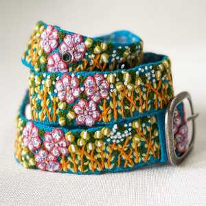 Accesorio de Cintura Étnico Bordado a Mano con Espejo y Trabajo de Hilo para un Atuendo Elegante y a la Moda - Product Image 6