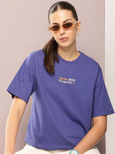 <b>Top</b> Quality Women's Embroidered T-Shirts Comfortable Lightweight 100% Cotton Women's Loose Fit Short Sleeves OEM Custom Design - Product Image 5