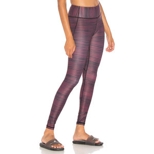 Leggings d'été taille haute élastiques en molleton pour femmes, sexy, pour fitness et yoga, en tissu respirant coton bambou, personnalisables, vente en gros - Product Image 2