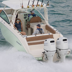 Motor Fuera de Borda Suzuki de 140 HP y 4 Tiempos - Product Image 5