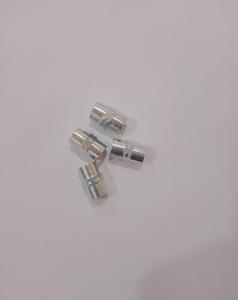 Conector de Alta Calidad Modelo 7704100 Hecho en India - Product Image 2