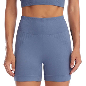 Shorts de sport respirants pour femmes, vente en gros, prix raisonnable, promotion estivale, shorts froncés effet push-up, fabriqués au Pakistan - Product Image 1