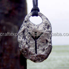 Pendentif Rune Viking Amulette succès prospérité Symboles magiques et Runes, bijoux Rune, païen. Perle artisanale en argent sterling faite à la main - Product Image 4