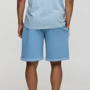 Shorts Bermuda en coton bleu clair pour homme avec cordon de serrage à la taille et logo imprimé sur le devant, style décontracté - Product Image 2