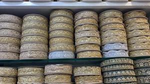 งานปักลายสัตว์ทำมือแบบสั่งทำพิเศษ แต่งขอบด้วยลูกไม้เมทัลลิก ประดับเลื่อม ดีไซน์วินเทจ เป็นมิตรกับสิ่งแวดล้อม สำหรับตกแต่งเสื้อผ้าแฟชั่น - Product Image 5