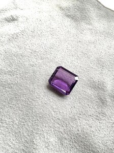Gema suelta de amatista facetada octogonal de 28.12 quilates de alta calidad para la elaboración de joyería fina. - Product Image 6