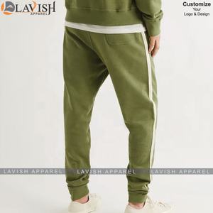 กางเกงแทร็คผ้าฟลีซลายทางพรีเมียมจาก Lavish Apparel สำหรับผู้ชาย ผลิตตามสั่ง สไตล์ลำลอง สตรีทแวร์ ระบายอากาศได้ดี เป็นมิตรกับสิ่งแวดล้อม น้ำหนักเบา - Product Image 4