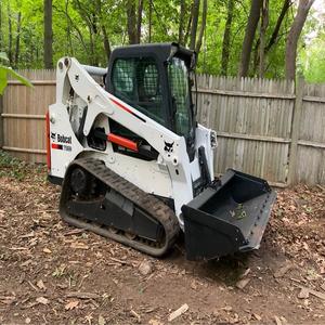 Achetez un chargeur compact Bobcat T650 en bon état avec chargeur frontal, composants de moteur essentiels, puissance hydraulique avancée, construction durable - Product Image 2