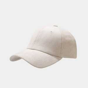 Gorra de béisbol trucker deportiva de 6 paneles estilo urbano bicolor personalizada al por mayor con cierre de cuerda y tela transpirable impermeable - Product Image 4