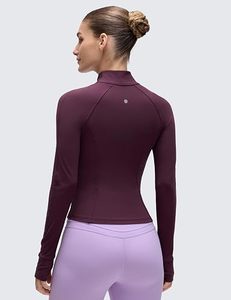 Haut de yoga pour femme, manches longues, demi-zip, couleur unie, séchage rapide, polyester et élasthanne, coupe classique, toutes saisons - Product Image 3
