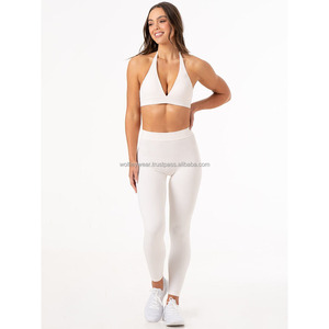 Mallas ajustadas en V NKD marfil con logotipo personalizado, cintura alta plegable con espalda en forma de V y ropa activa, mallas de gimnasio a la moda para mujer - Product Image 1