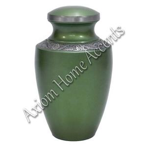 Elegante urna de cremación de aluminio hecha a mano con patrones detallados Urna de tributo conmemorativo por Axiom Home Accents - Product Image 1
