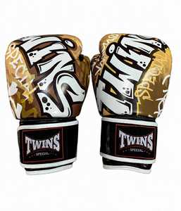 Gants de boxe en cuir personnalisés couleur ciel, dernière collection, à succès, avec sangles réglables auto-agrippantes pour le kick-boxing et les arts martiaux - Product Image 4