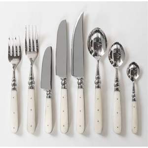 Ensemble de couverts haut de gamme 4 pièces avec manches en bois, en acier inoxydable poli miroir, style rustique, comprenant couteau à steak, fourchette et cuillère - Product Image 6