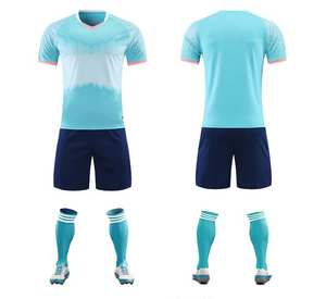 Uniforme de football sublimé, personnalisé, avec coutures à la main, couleurs du maillot du club, maillot de football - Product Image 4
