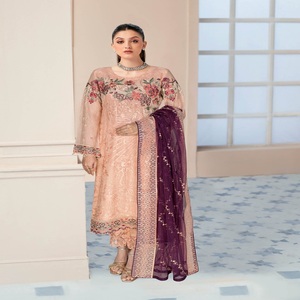 Vestidos Pakistaníes Originales de Marca al por Mayor, Trajes de Chifón Bordados de 3 Piezas para Mujer, Ropa de Fiesta India Ramsha de Alta Calidad - Product Image 6