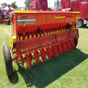 Sembradora de Precisión de 15-20 cm para Trigo, Alfalfa, Cereales, Soja, con 16 Líneas Ajustables, Sembradoras y Trasplantadoras - Product Image 1