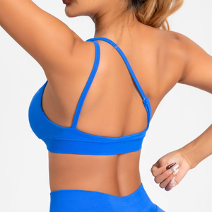 Soutien-gorge de sport sexy asymétrique antichoc à col halter pour la course, l'entraînement, le fitness et le yoga – Vêtements de sport en gros - Product Image 3