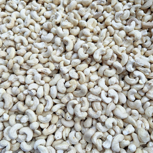 Premium Processing Kaju In Bulk <b>Nuts</b> <b>Kernels</b> Cashew <b>Nuts</b> ISO, HACCP Cashew <b>Kernels</b> SANTIGO - Product Image 1