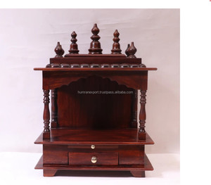 Bên dưới mái nhà bằng gỗ, ngôi đền vượt qua thời gian mang đến sự im lặng thiêng liêng và kết nối thiêng liêng - Product Image 2