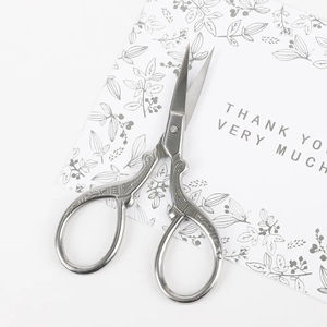 Tijeras de costura de estilo europeo, tijeras de sastre de acero inoxidable dorado para bordado, herramientas de costura para el hogar - Product Image 4