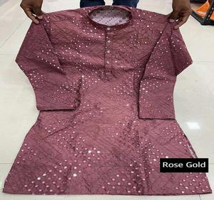 Conjunto de kurta y pijama para hombre, ideal para bodas, con tela de seda Banglori y detalles de espejo, para ocasiones culturales y fiestas. - Product Image 3