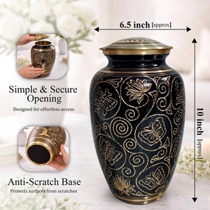 Urna Clásica con Diseño de Mariposa, Metal Negro con Patrón Botánico y Detalles en Dorado, Recuerdo Conmemorativo Decorativo - Product Image 4