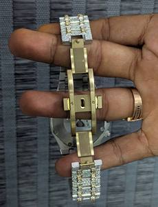 นาฬิกาเพชรทรงกลมแบบกำหนดเอง สไตล์ฮิปฮอป ตัวเรือนสแตนเลส ดีไซน์หรูหรา น่าดึงดูดใจ ประดับเพชร VVS มอยส์ซาไนต์ เครื่องจักรกล รุ่นลิมิเต็ด เหมาะสำหรับเป็นของขวัญ - Product Image 2