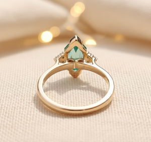 Bague de Fiançailles Tendance en Argent Sterling 925 avec Moissanite Vertes Taille Marquise Hollandaise 2.09 TCW Style Vintage et Monture Muse - Product Image 5