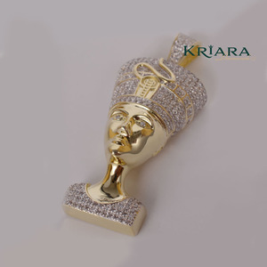 Colgante de Faraón Egipcio en Plata 925 con Baño de Oro de 18K, con Diamantes Redondos Brillantes Cultivados en Laboratorio, Amuleto Unisex de Lujo - Product Image 4