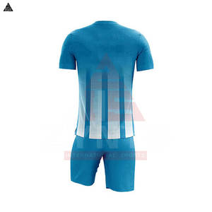Ensemble de maillots de foot personnalisés à séchage rapide, vêtements de sport de haute qualité, uniformes de foot en gros - Product Image 2