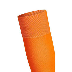 Calcetines deportivos transpirables de algodón para hombre al por mayor con diseño personalizado y logotipo en la parte inferior para deportes - Product Image 2