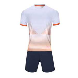 Nuevo Diseño de Uniforme de Fútbol con Logotipo Personalizado 2026, Uniforme de Fútbol Hecho a Medida Más Vendido de Pakistán - Product Image 3