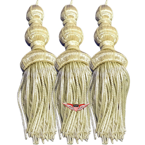 Grande frange à pampilles en fil de canutillo argenté, 18 cm, faite à la main, pour l'église - Product Image 4