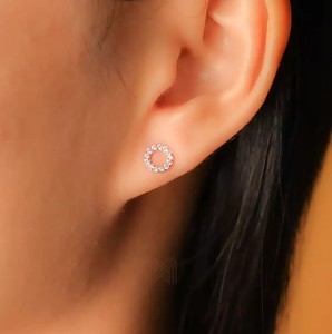 Pendientes minimalistas de diamantes redondos de laboratorio, certificados por IGI GIA, con claridad DEF Color VS VVS, oro sólido de 14K 18K, regalo de aniversario para ella. - Product Image 5