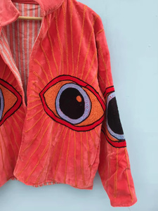 Chaqueta Bomber de Terciopelo Suzani Hecha a Mano, Estilo Bohemio Floral, Reversible, para Mujer, Otoño/Invierno, Vintage, Bordada a Mano, Rellena de Algodón - Product Image 3