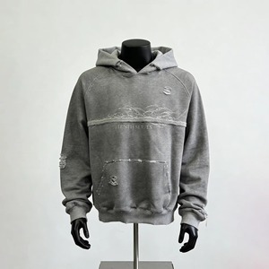 เสื้อฮู้ดดี้ผู้ชายผ้าฝ้ายแท้ 100% ทรงโอเวอร์ไซส์ ล้างสีแบบแอซิดวอช แต่งลายปักสไตล์วินเทจ หนานุ่ม ใส่ได้ในฤดูหนาว - Product Image 6