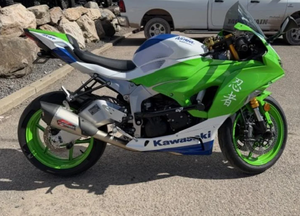 นินจา ZX-6R รุ่นฉลองครบรอบ 40 ปี ABS รถมอเตอร์ไซค์ใหม่ราคาประหยัด พร้อมจัดส่งปี 2025 - Product Image 4