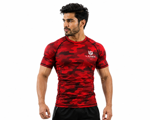 T-shirt de compression à manches courtes pour homme, motif camouflage rouge, pour la gym, le fitness, l'entraînement et le sport (couche de base) - Product Image 1