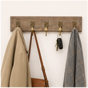 Perchero de pared decorativo vintage de latón antiguo con diseño de flecha y base de madera, organizador montado en la pared para abrigos, sombreros y llaves - Product Image 6