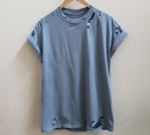 T-shirts d'été déchirés style streetwear, col rond, manches courtes, 100% coton, légers, service OEM, en vente - Product Image 3