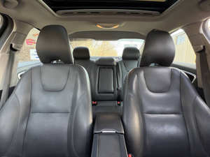 V*olvo S60 T5 Premier d'occasion de 2015 - Product Image 3