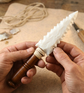 Pièce de décoration intérieure en agate blanche naturelle – Pierre décorative en agate polie pour table, étagère et décoration intérieure - Product Image 4