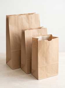 Sacs de courses rectangulaires jetables économiques, de qualité alimentaire, avec doublure en éponge, impression de logo personnalisée et gaufrage pour sushis à emporter - Product Image 1