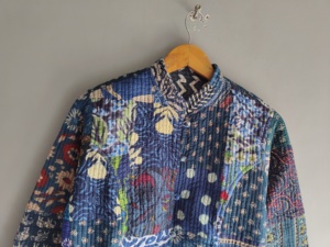 Quilted <b>Patchwork</b> <b>Jacket</b> Women's Mandarin Collar Full Sleeve Cotton Autumn Style Regular Length Batik Print Patch Pocket gift - Product Image 2