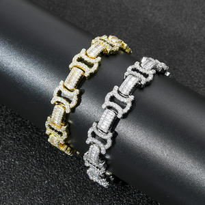 Bracelet Hip Hop de Luxe de Qualité Supérieure avec Diamants Moissanite VVS Brillants et Argent 925 Disponible à Prix d'Exportation - Product Image 5