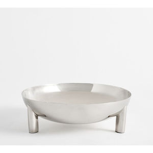 Très demandé : Centre de table en métal argenté poli brillant, design Feuilles d'Or, avec bols de luxe pour service alimentaire et ustensiles de cuisine - Product Image 4