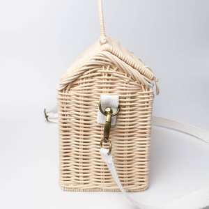 Adorables bolsos de mimbre con forma de casa para niños, al mejor precio, cestas con forma de casa para niños - Product Image 6
