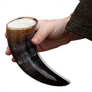 Taza de Cuerno de Buey Pulido, Regalo de Navidad, Ecológica, Apta para Lavavajillas, Reutilizable, Hecha a Mano, Estilo Americano, para Cerveza y Vino - Product Image 1